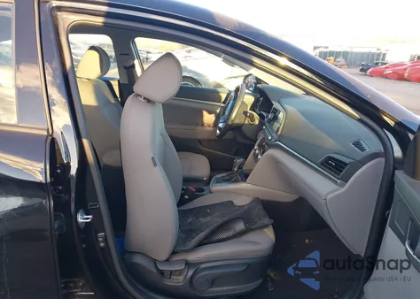 2019 Hyundai Elantra Value Edition из США, поврежденный, VIN KMHD84LF2KU804969